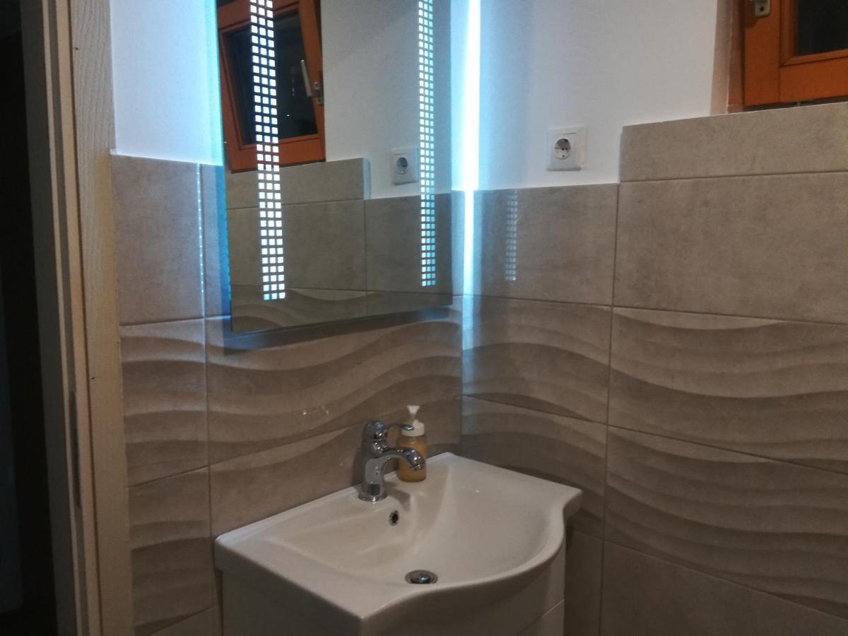 Apartamento Izvor Ilok Exterior foto